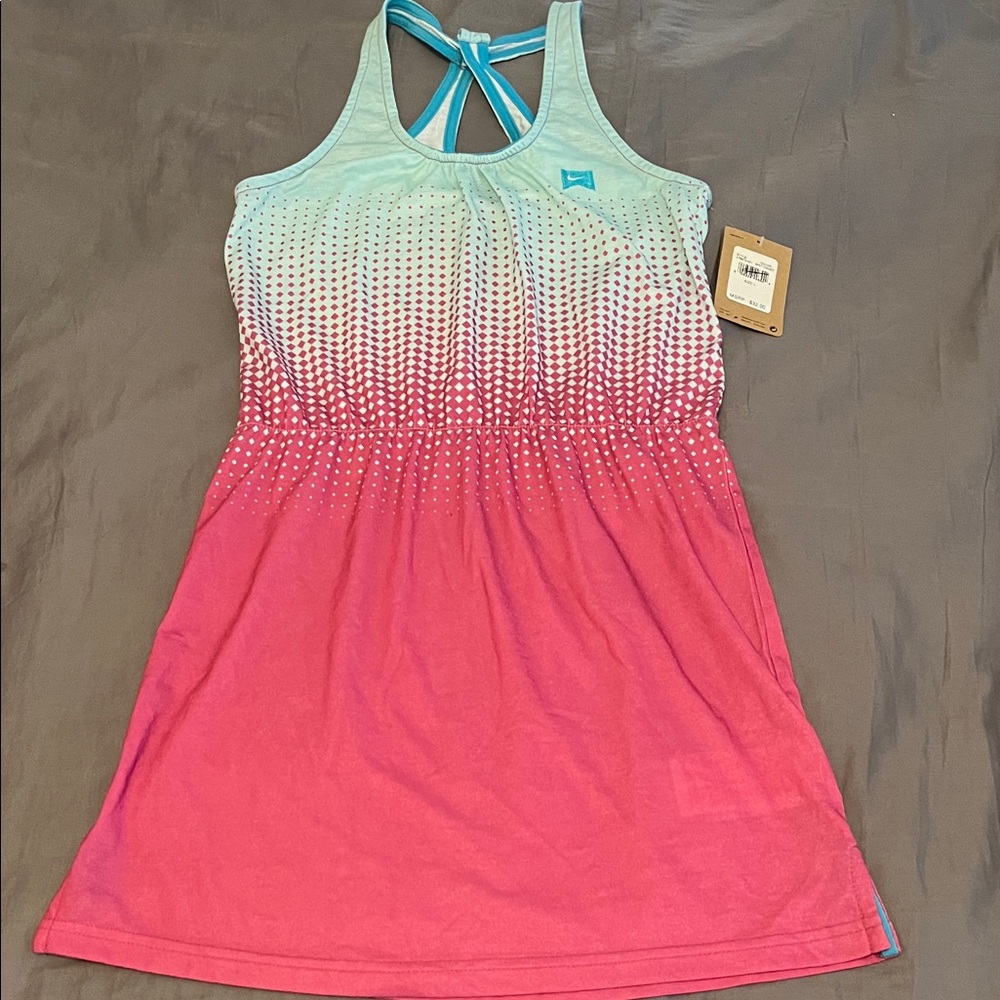 NWT Nike Mint Candy Apparel